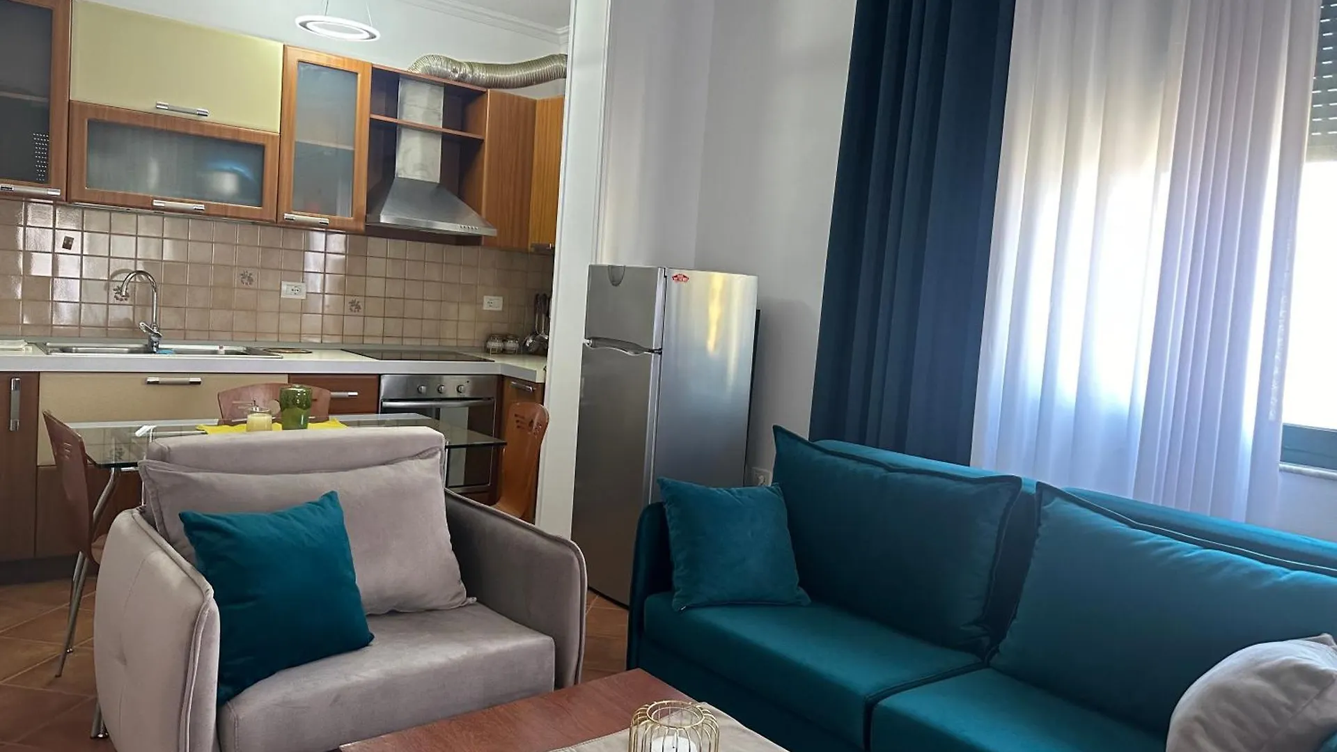 公寓 Elois Center Apartament 地拉那